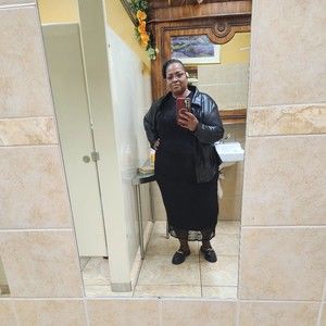 Meet your Posher, Tonya